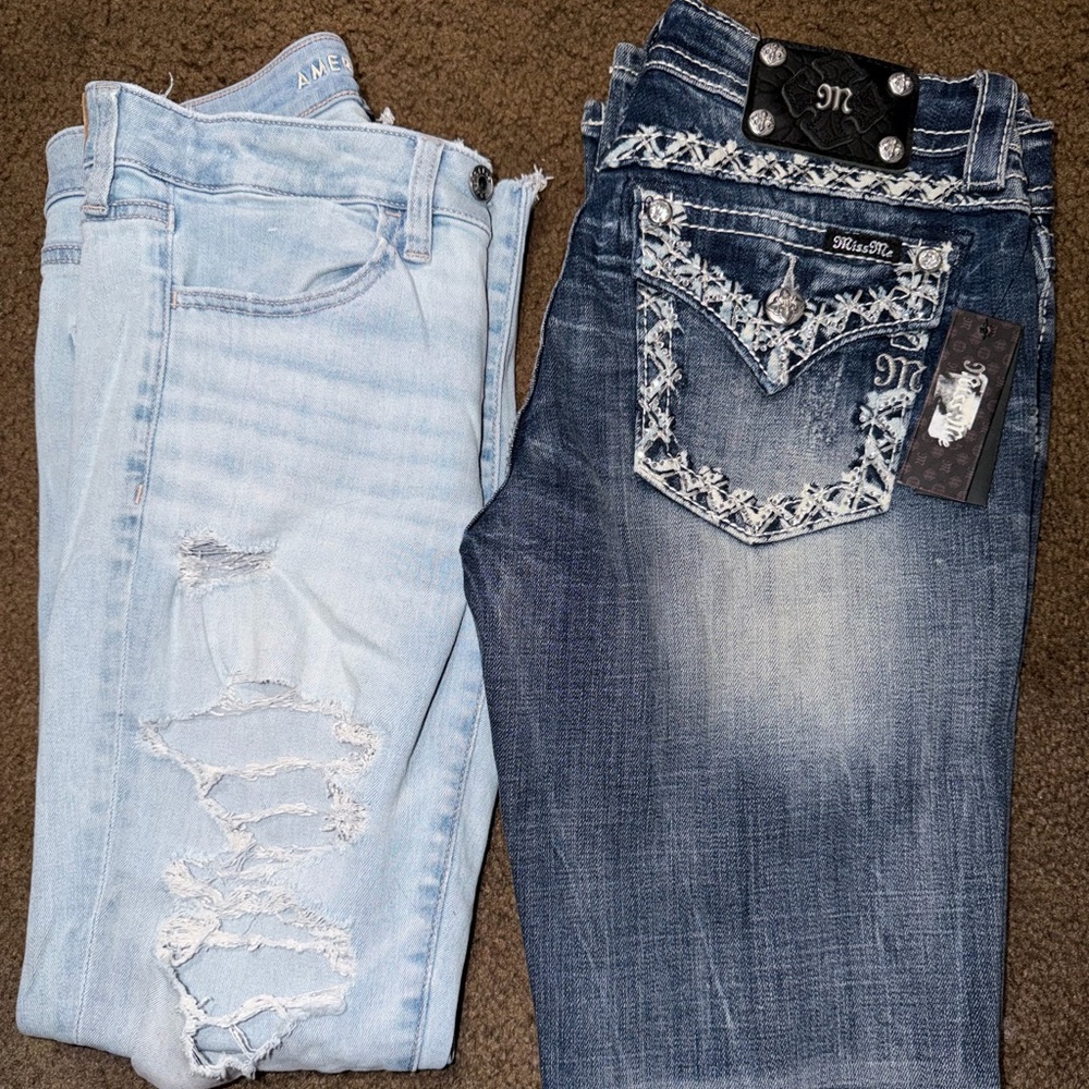 American Eagle Outfitters Women's High Rise Jeans - Light Blue and Dark Blue